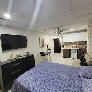  Apartment Cocomar